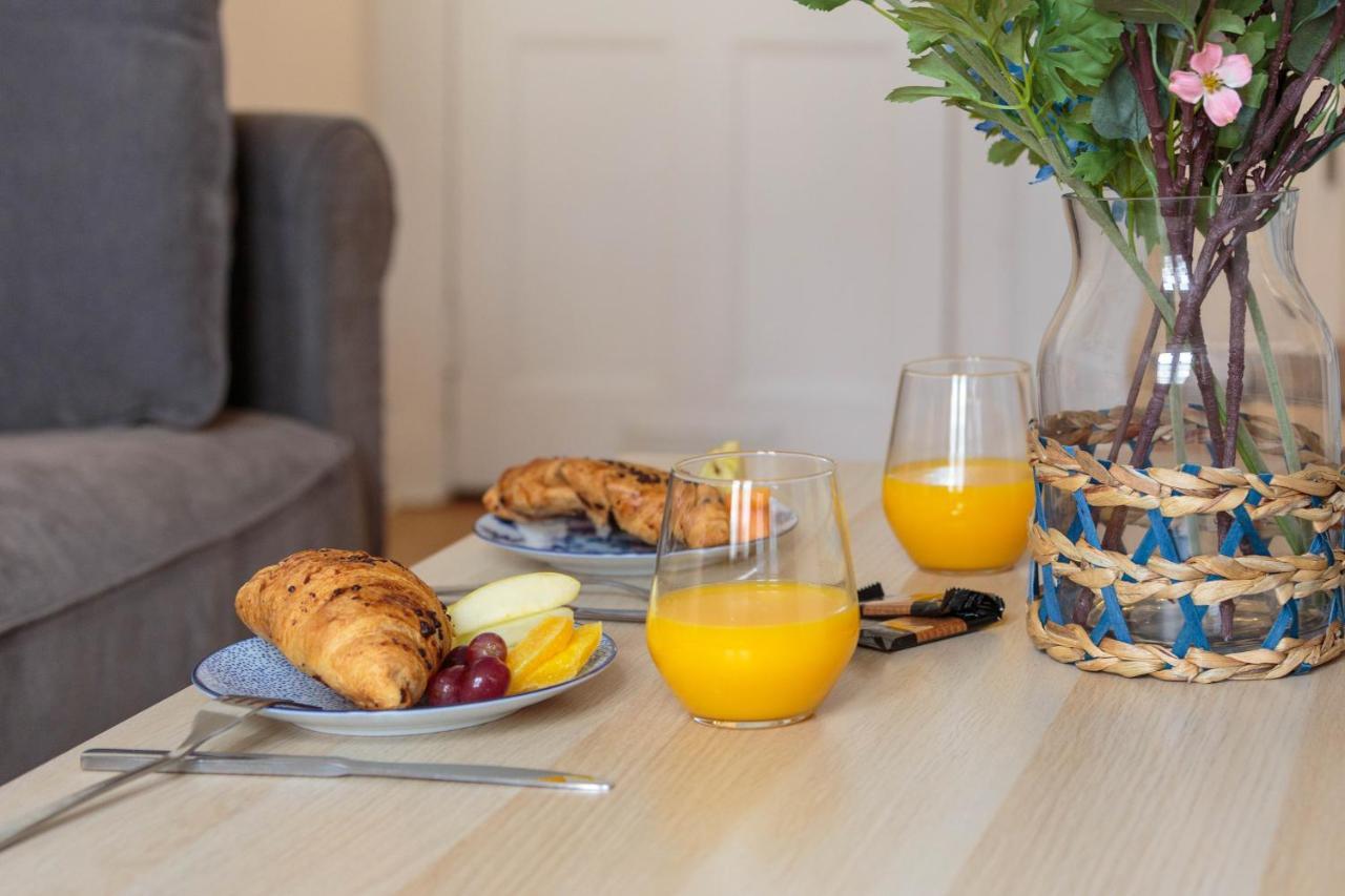 Cute - 1Bd Near Centre - Leith Walk Appartement Edinburgh Buitenkant foto