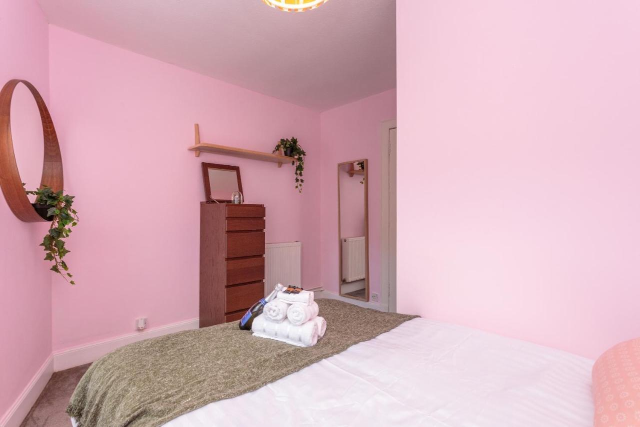 Cute - 1Bd Near Centre - Leith Walk Appartement Edinburgh Buitenkant foto